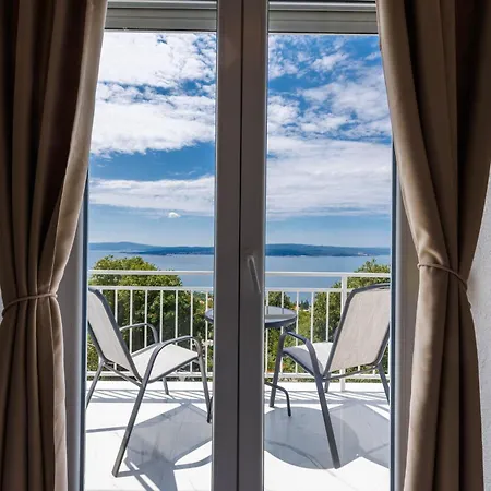 Royal Elysee Villa