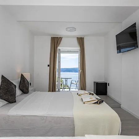 Villa Royal Elysee *